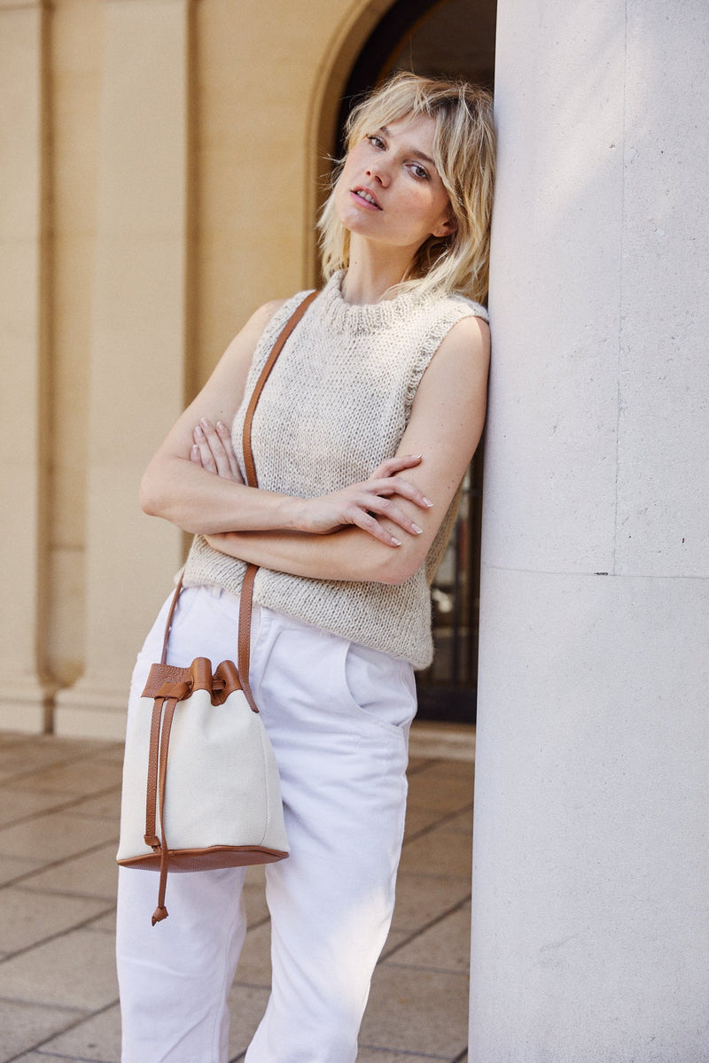 Atuel Bucket Bag in Canvas and Leather